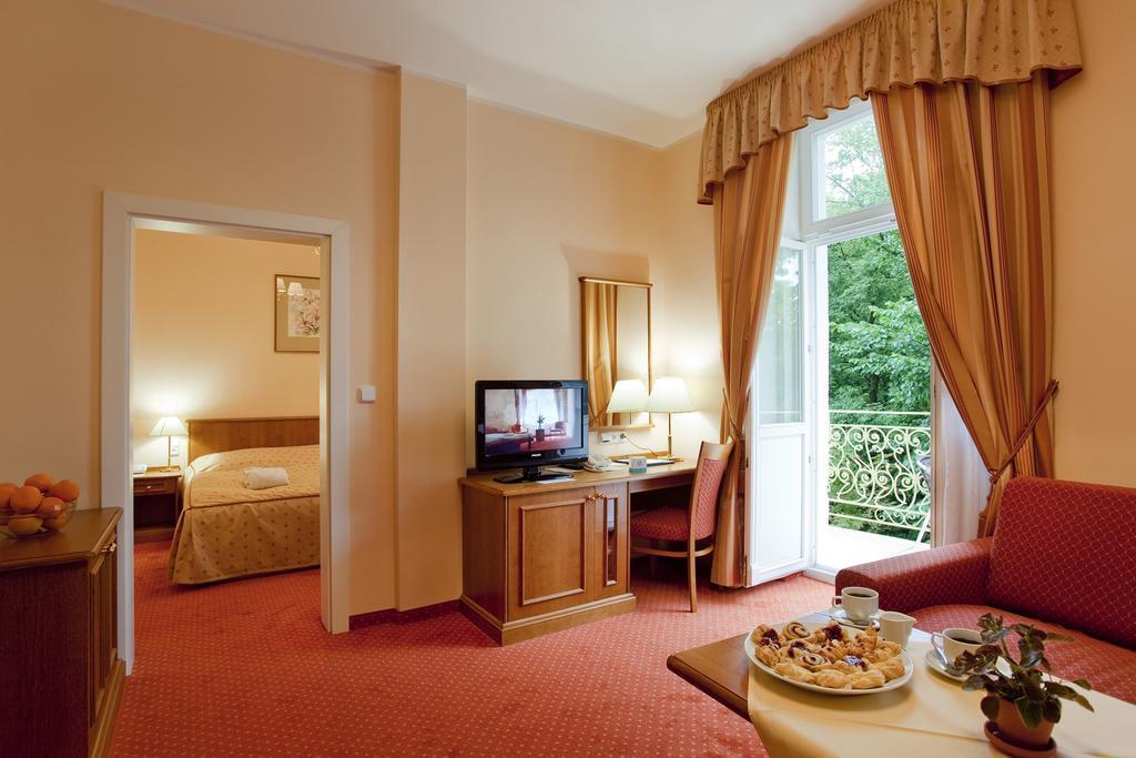 Ensana Vltava Hotel Marianske Lazne Room photo