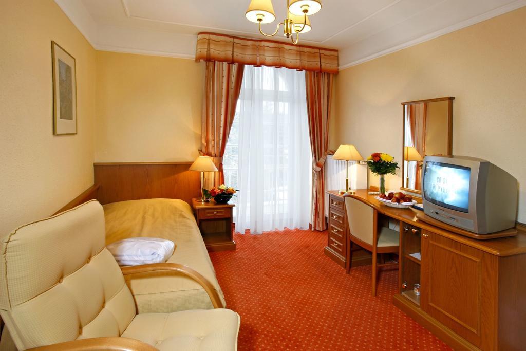 Ensana Vltava Hotel Marianske Lazne Room photo
