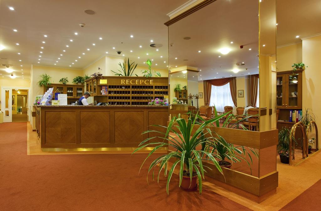 Ensana Vltava Hotel Marianske Lazne Exterior photo